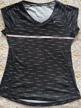 Nike Black Short Sleeve V-Neck Dri-FIT Top with White Dot Print